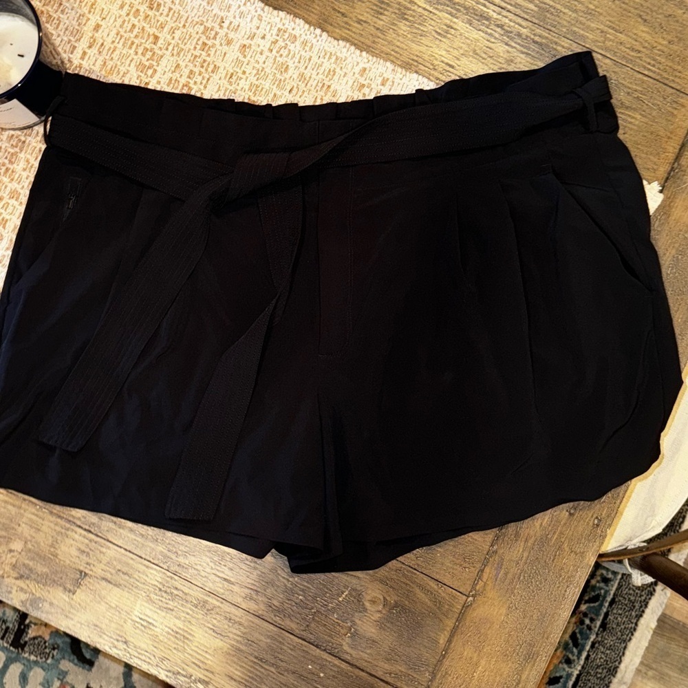 Athleta Black Skyline Short II Stretchy Tie Waist High Rise Shorts Women’s 24 - Picture 5 of 9